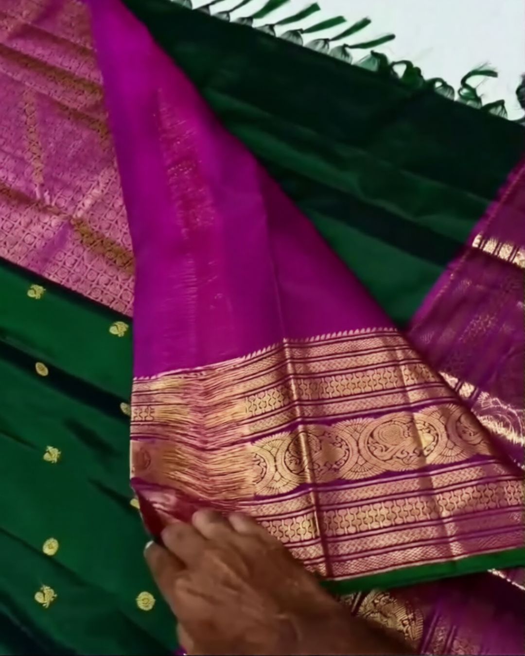 Emerald-Magenta Silk Saree