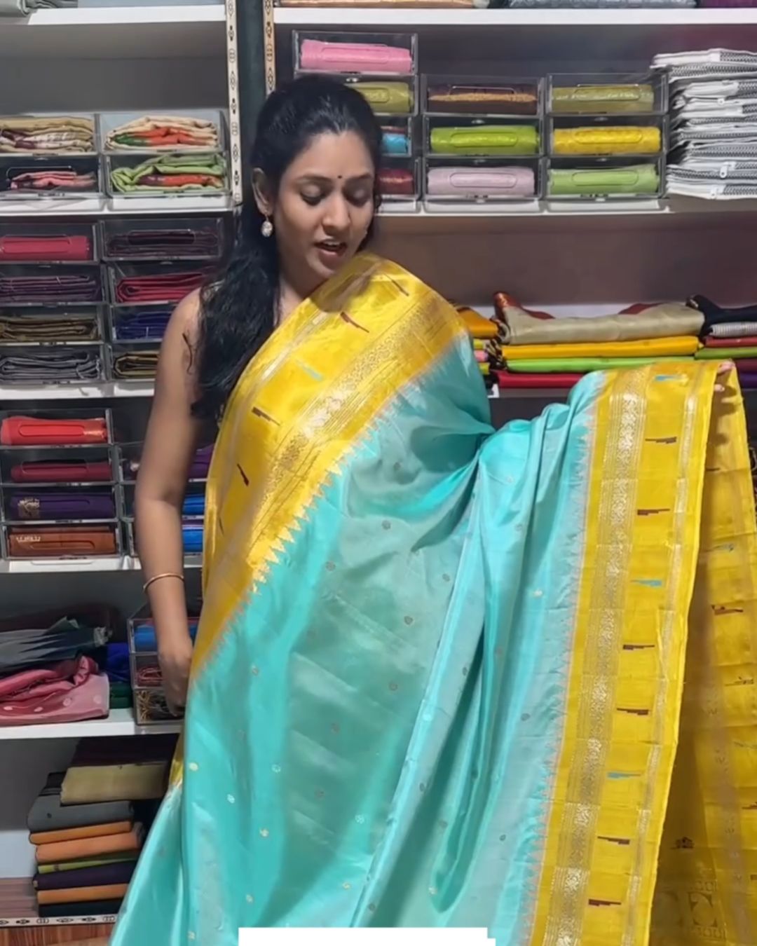 Munia Gadhwal Silk Saree