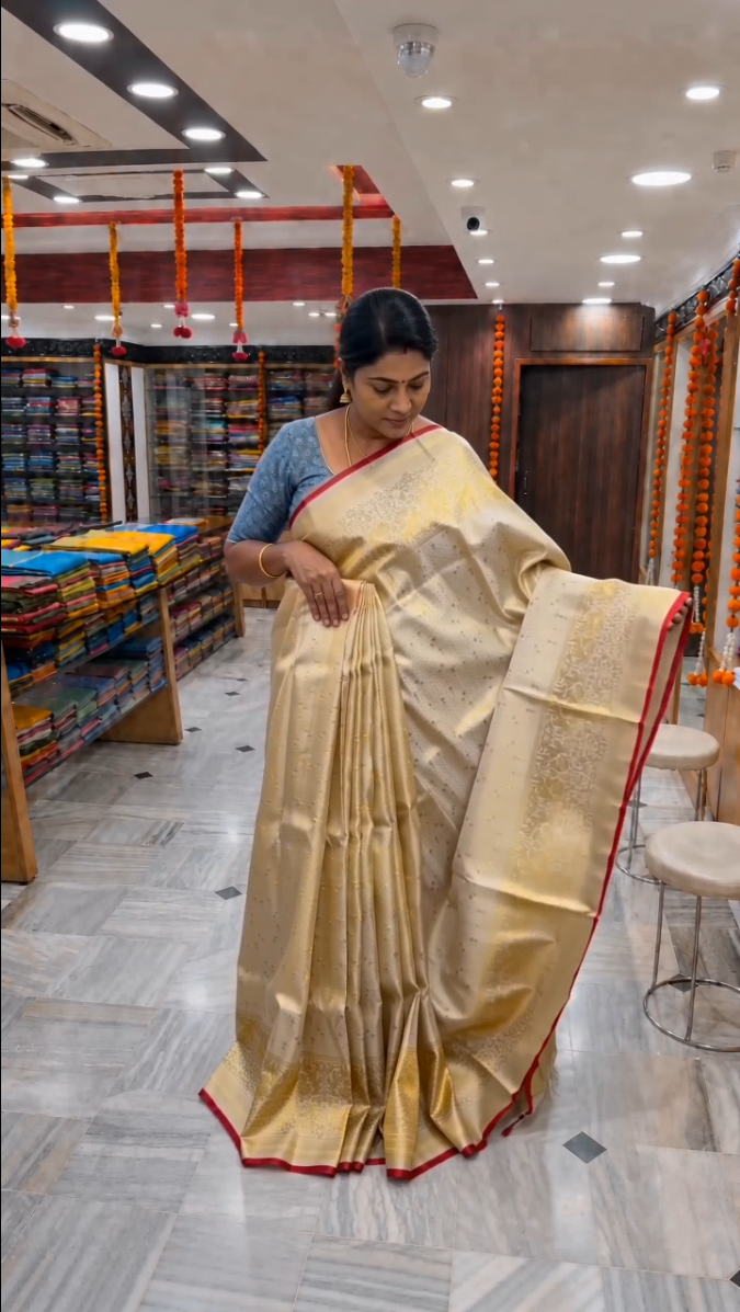Suneira Gold Silk Saree