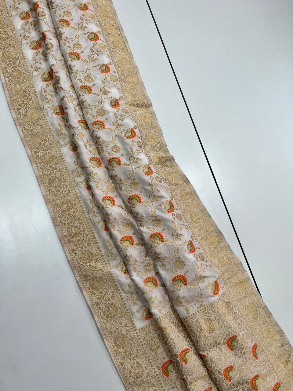 Laabh Creation Pure Soft Khadi Georgette Silk Saree with Zari & Meenakari Work – LC-59