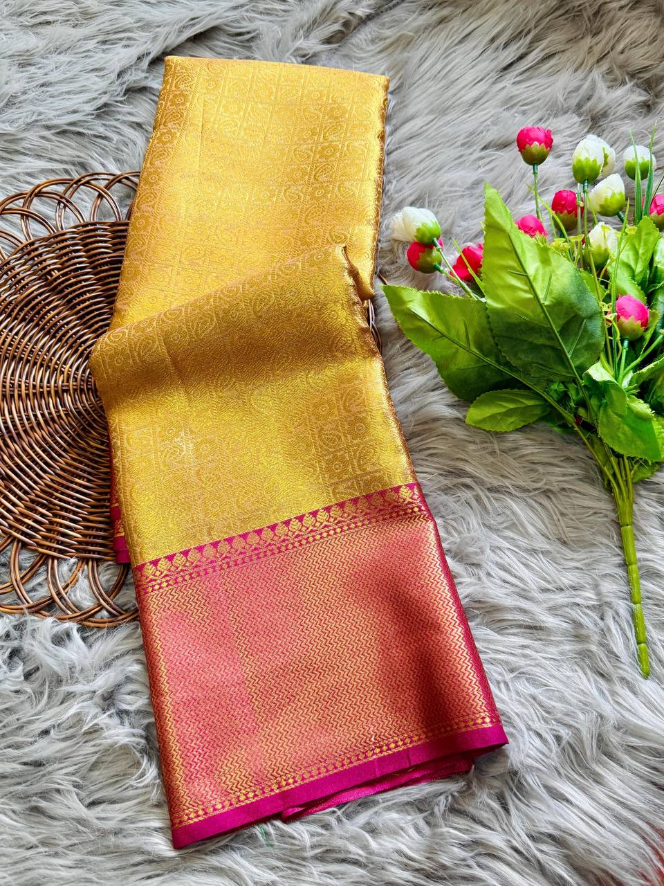 Rani Mukherji Inspired Premium Tissue Silk Saree with Rich Pallu