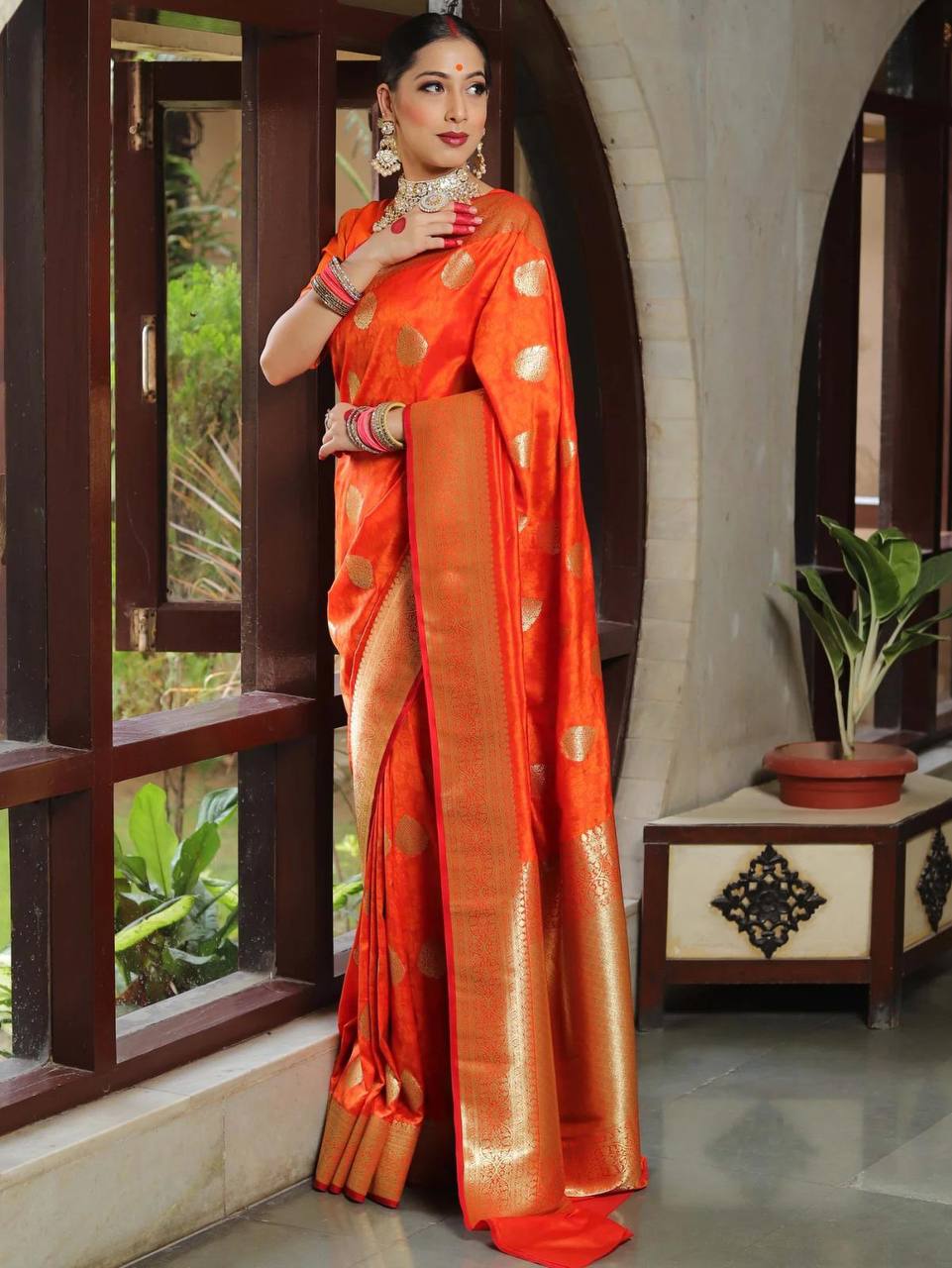 Weightless Saree Made with Organic Banarasi Lichi Silk for Wedding Wear