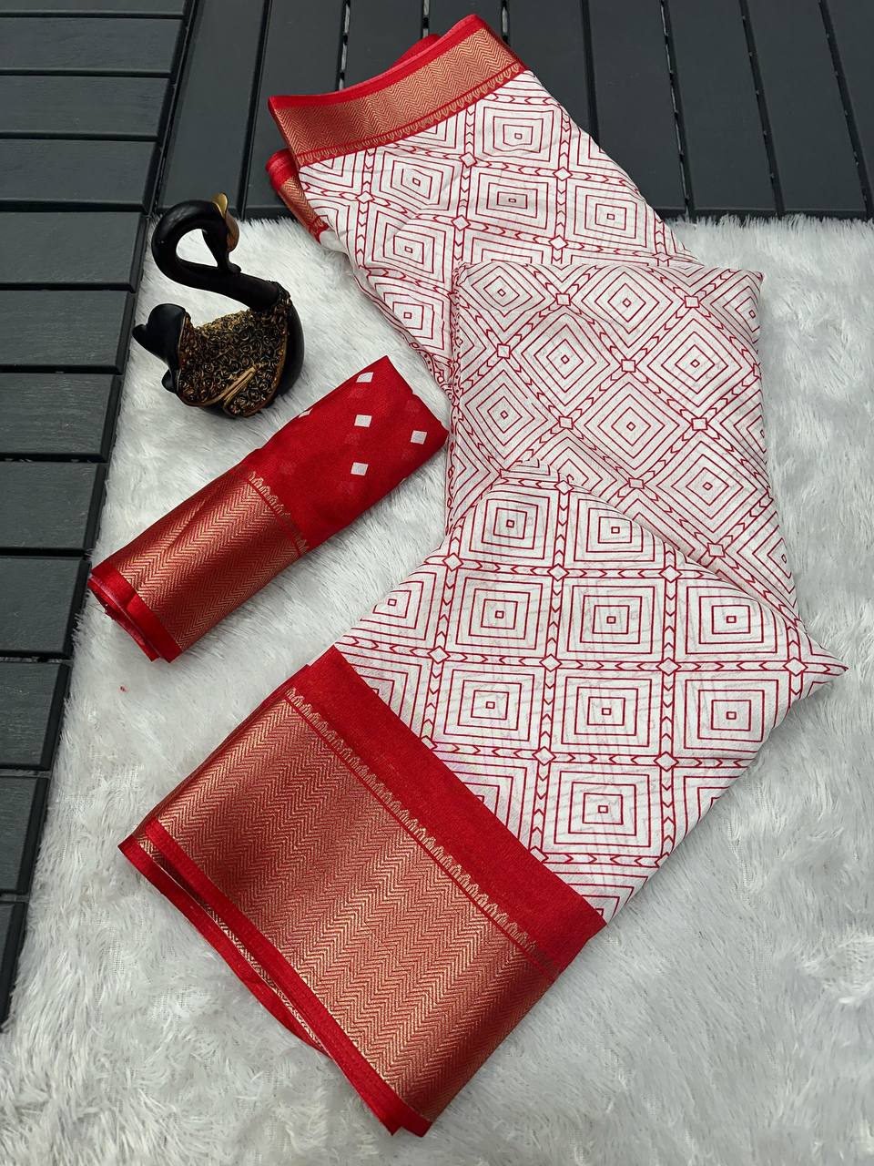 Pure Dola Silk Saree with HD Batik Print & Jacquard Border