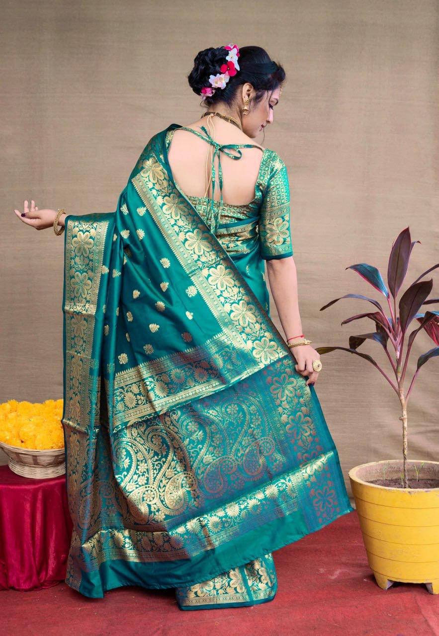 Banarasi Wedding Saree Made from Organic Lichi Silk