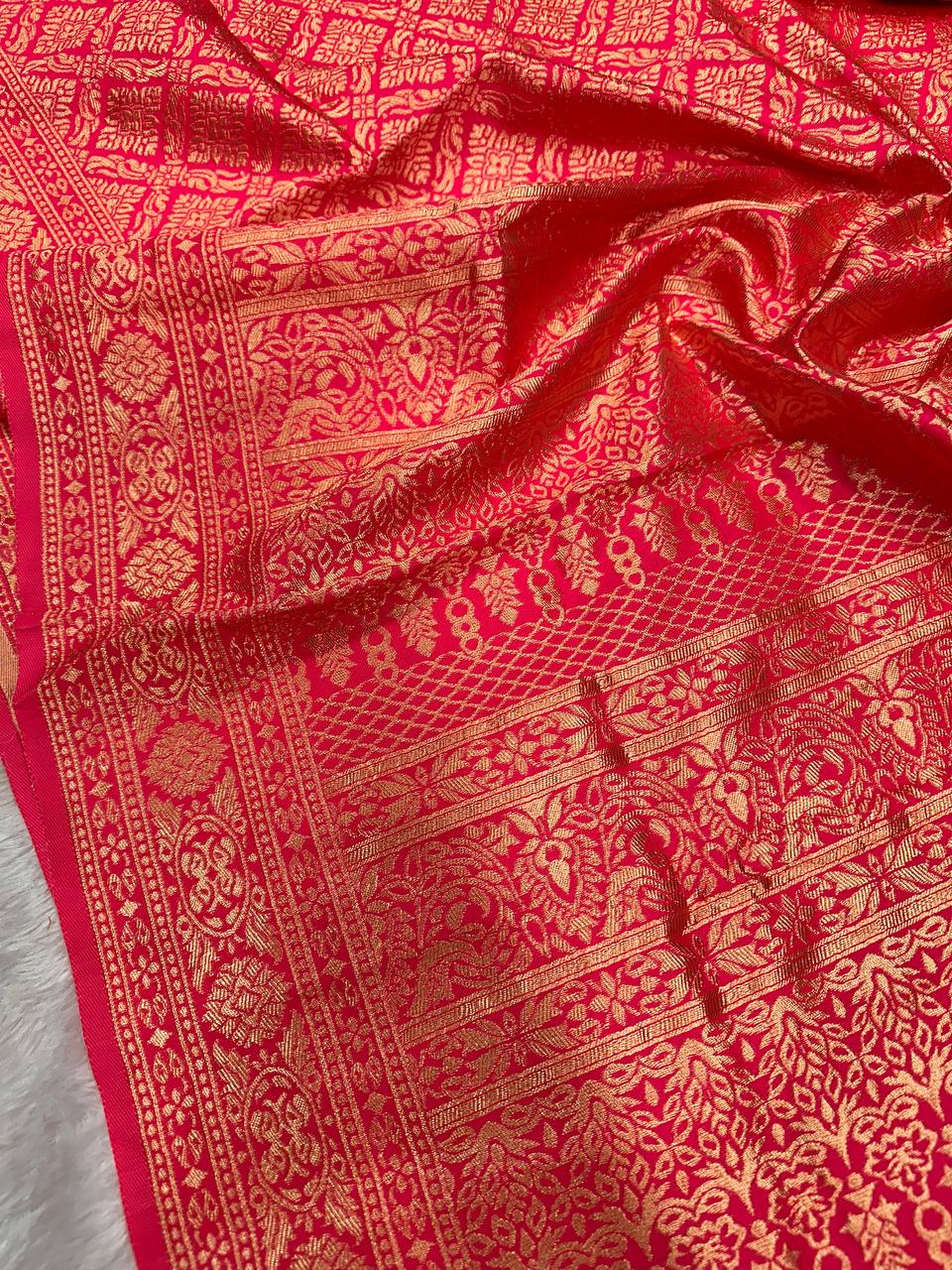 Heritage-Style Saree Made Using Organic Banarasi Lichi Silk