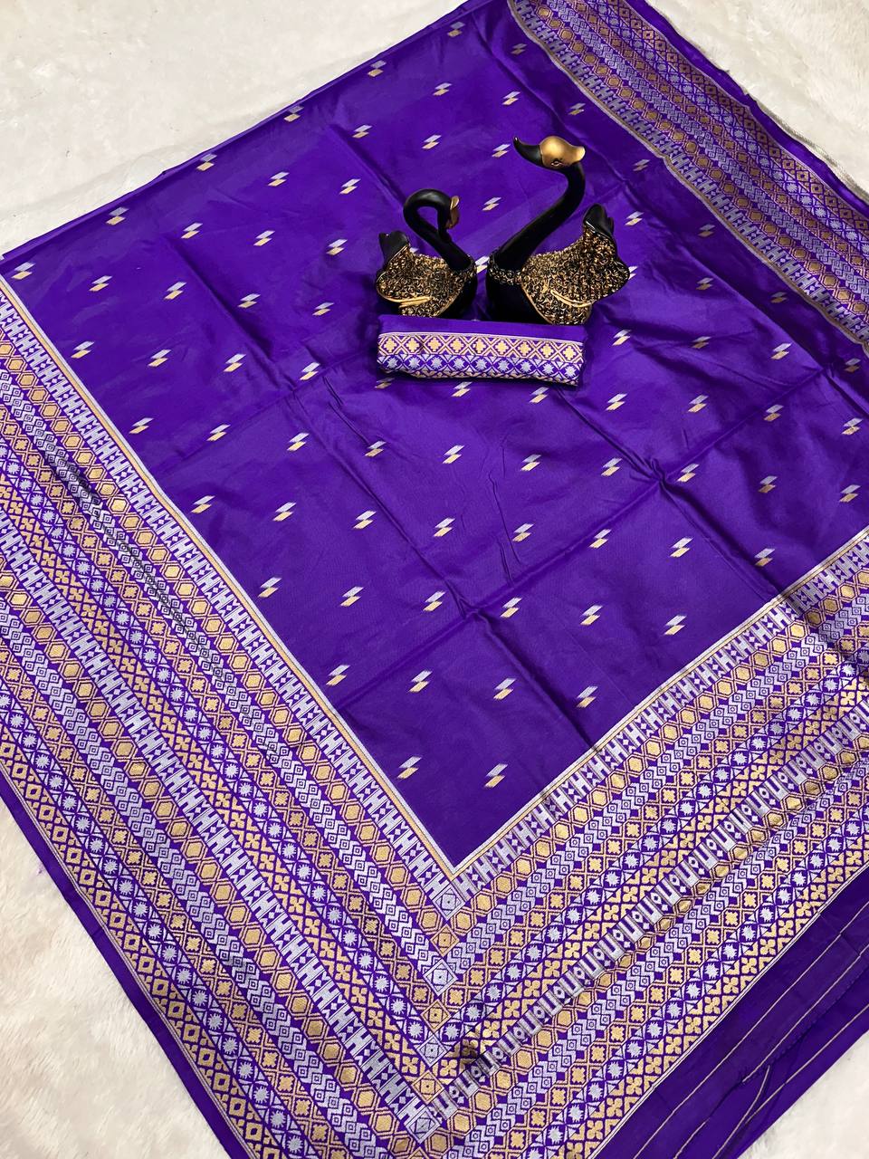 Elegant Organic Banarasi Lichi Silk Wedding Saree