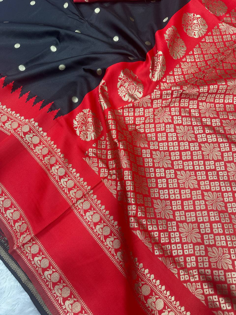 Light-Feel Saree Crafted in Smooth Lichi Silk with Banarasi Influence