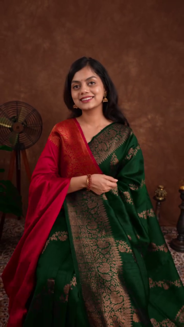 Floral Zari Laheriya Saree